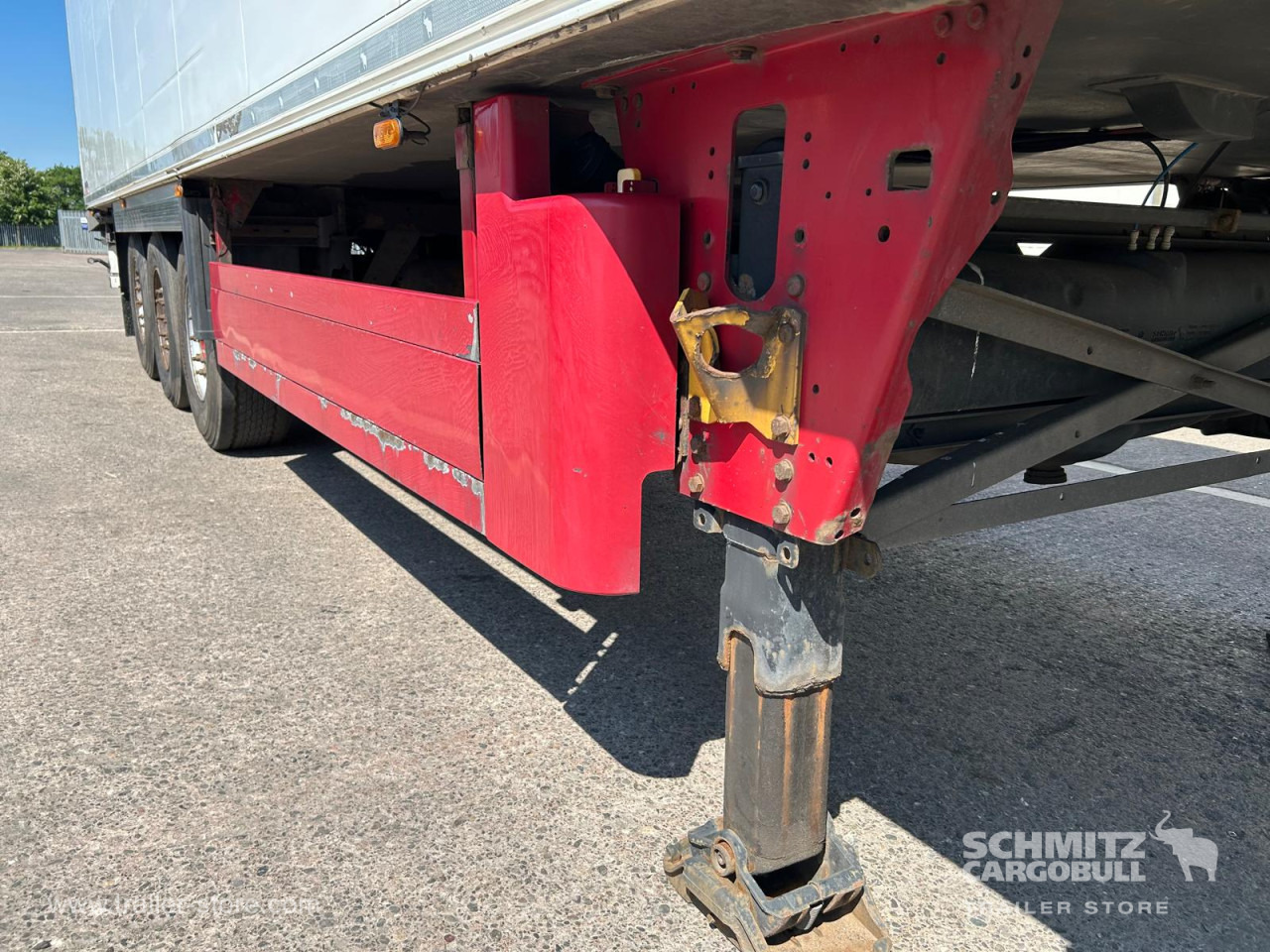 SCHMITZ Reefer Multitemp - Isothermal semi-trailer: picture 2 SCHMITZ Reefer Multitemp - Isothermal semi-trailer: picture 2