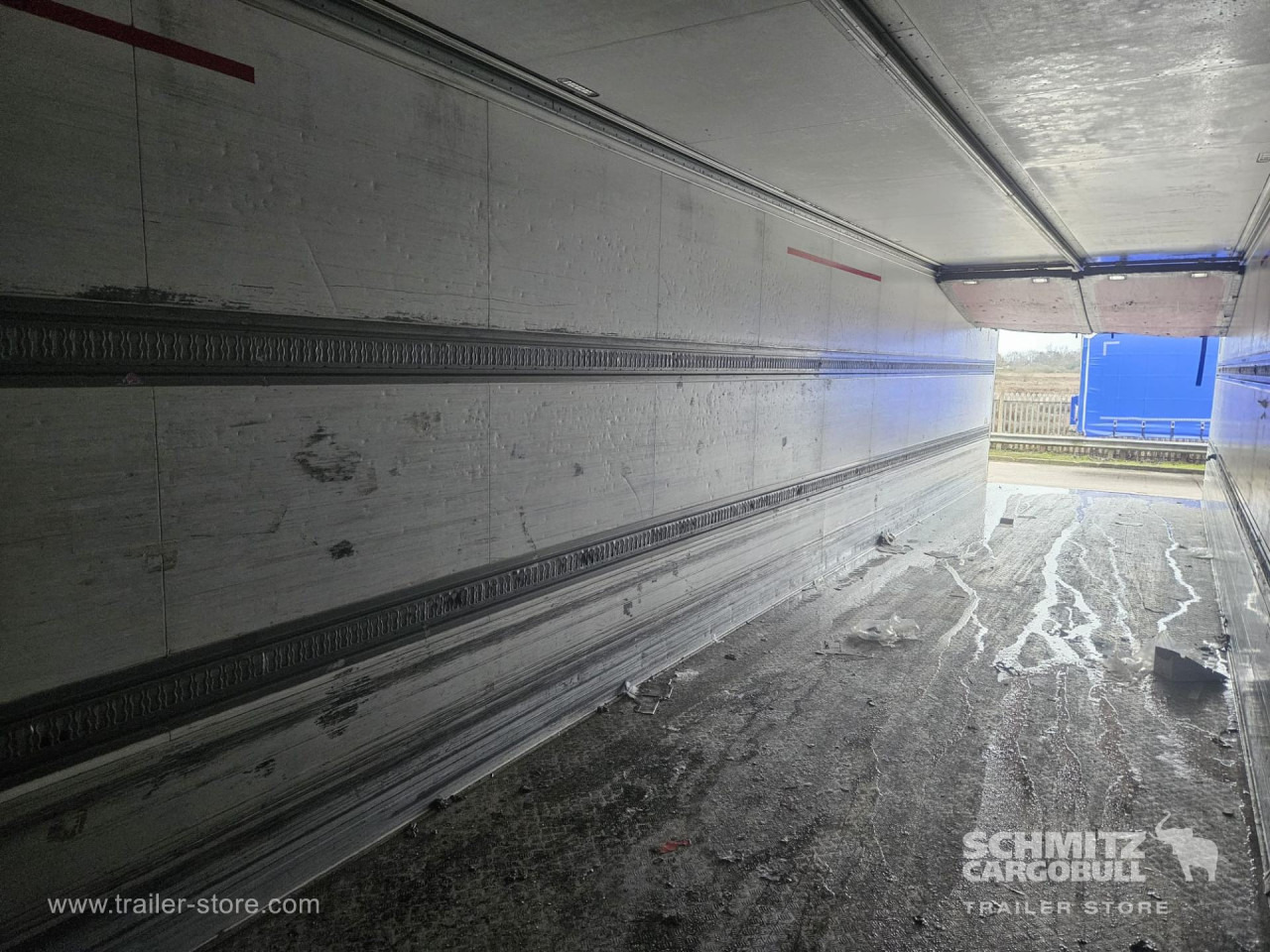 SCHMITZ Reefer Multitemp - Isothermal semi-trailer: picture 3 SCHMITZ Reefer Multitemp - Isothermal semi-trailer: picture 3