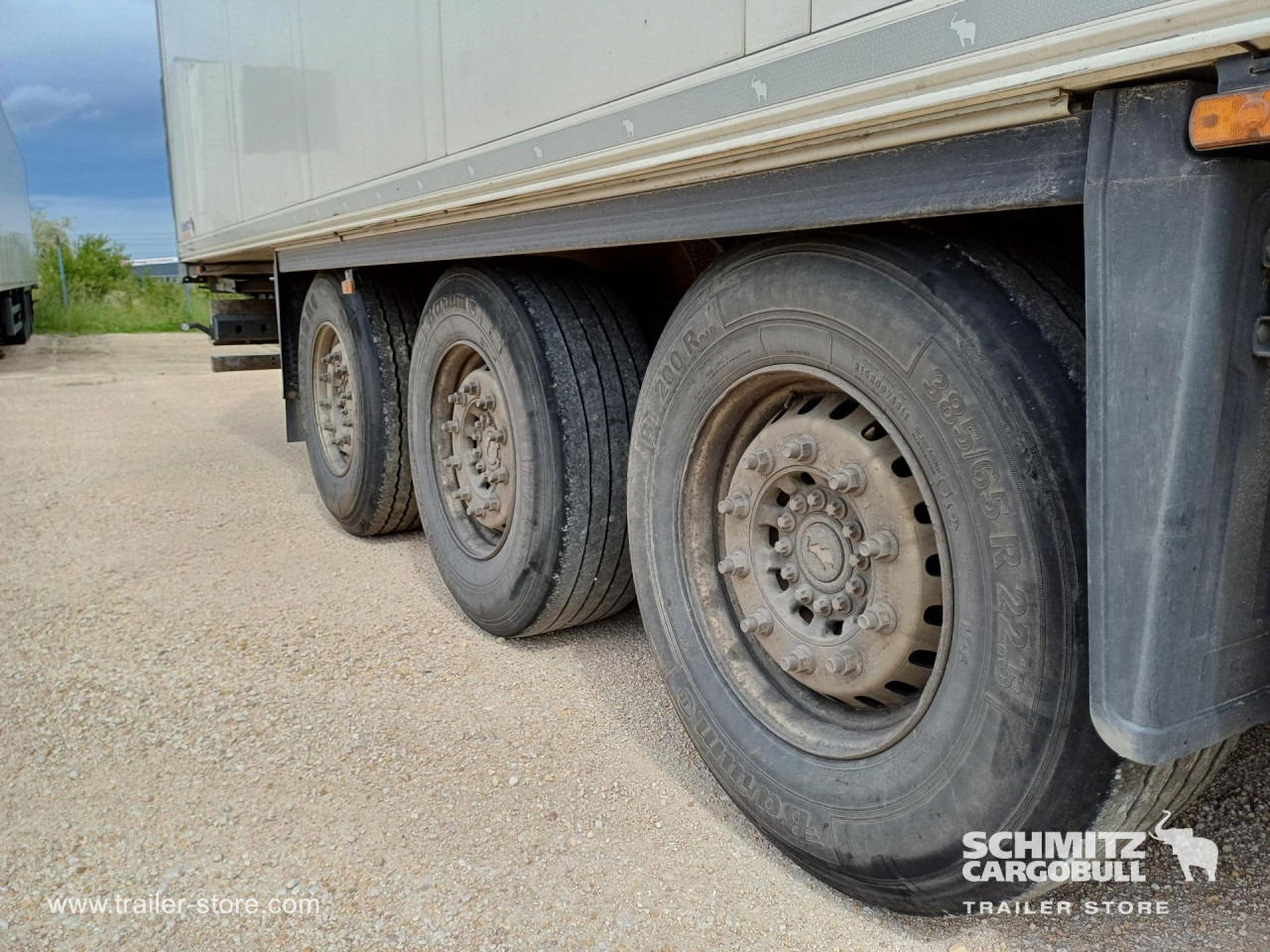 SCHMITZ Reefer Standard - Isothermal semi-trailer: picture 4 SCHMITZ Reefer Standard - Isothermal semi-trailer: picture 4