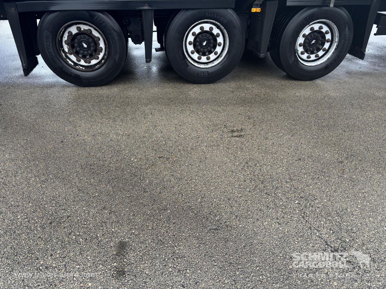 Curtainsider semi-trailer SCHMITZ Curtainsider Mega: picture 8 Curtainsider semi-trailer SCHMITZ Curtainsider Mega: picture 8