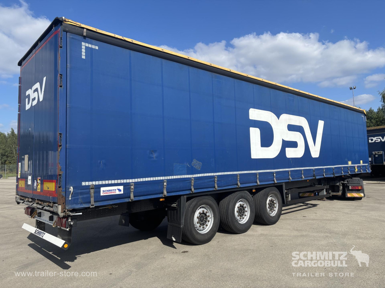 SCHMITZ Curtainsider Standard - Curtainsider semi-trailer: picture 1 SCHMITZ Curtainsider Standard - Curtainsider semi-trailer: picture 1