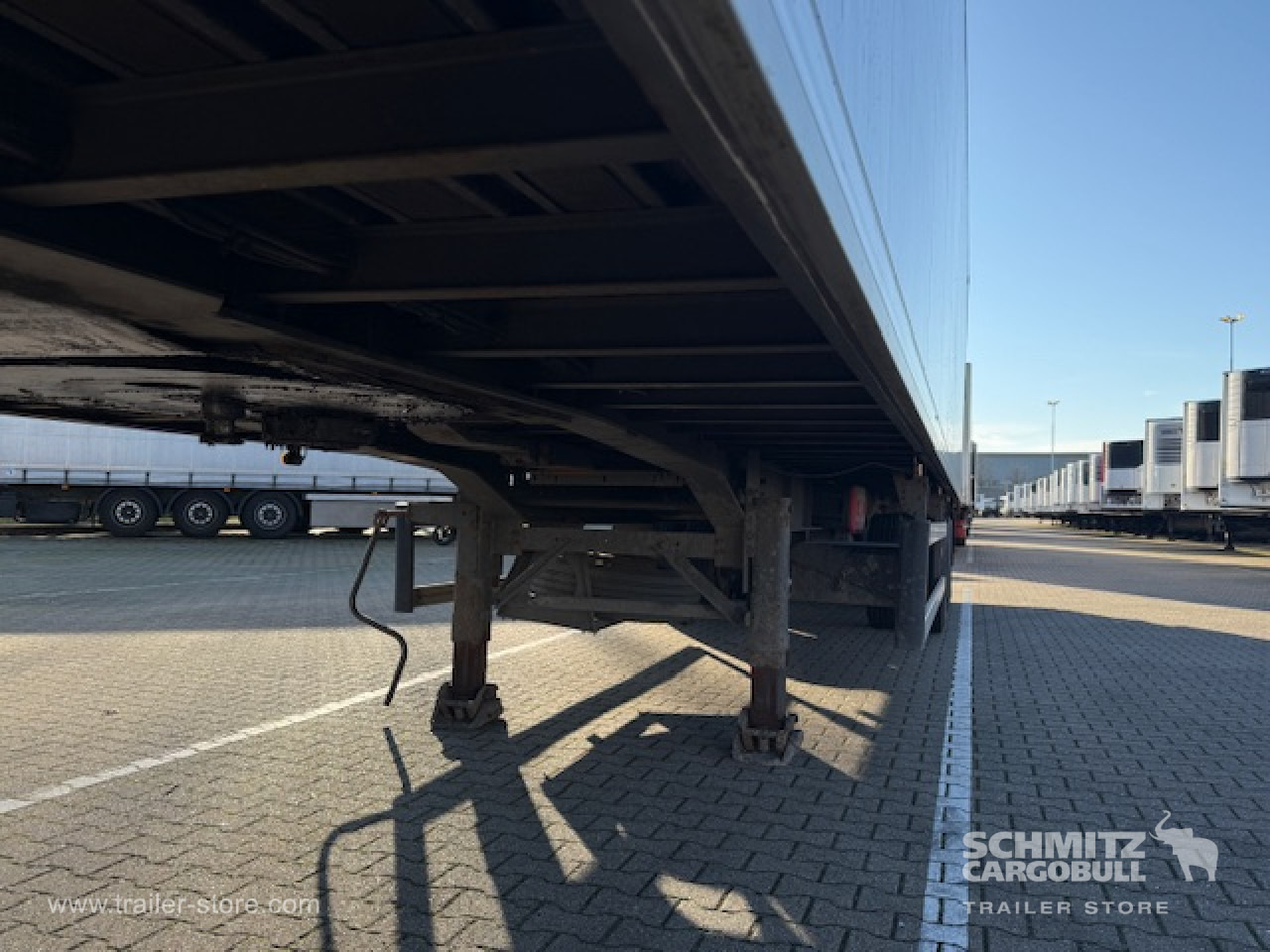 GROENEWEGEN Oplegger Kasten Standard Taillift - Closed box semi-trailer: picture 4 GROENEWEGEN Oplegger Kasten Standard Taillift - Closed box semi-trailer: picture 4