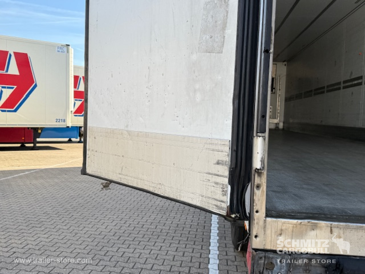 SCHMITZ Oplegger Vries Standard - Isothermal semi-trailer: picture 5 SCHMITZ Oplegger Vries Standard - Isothermal semi-trailer: picture 5