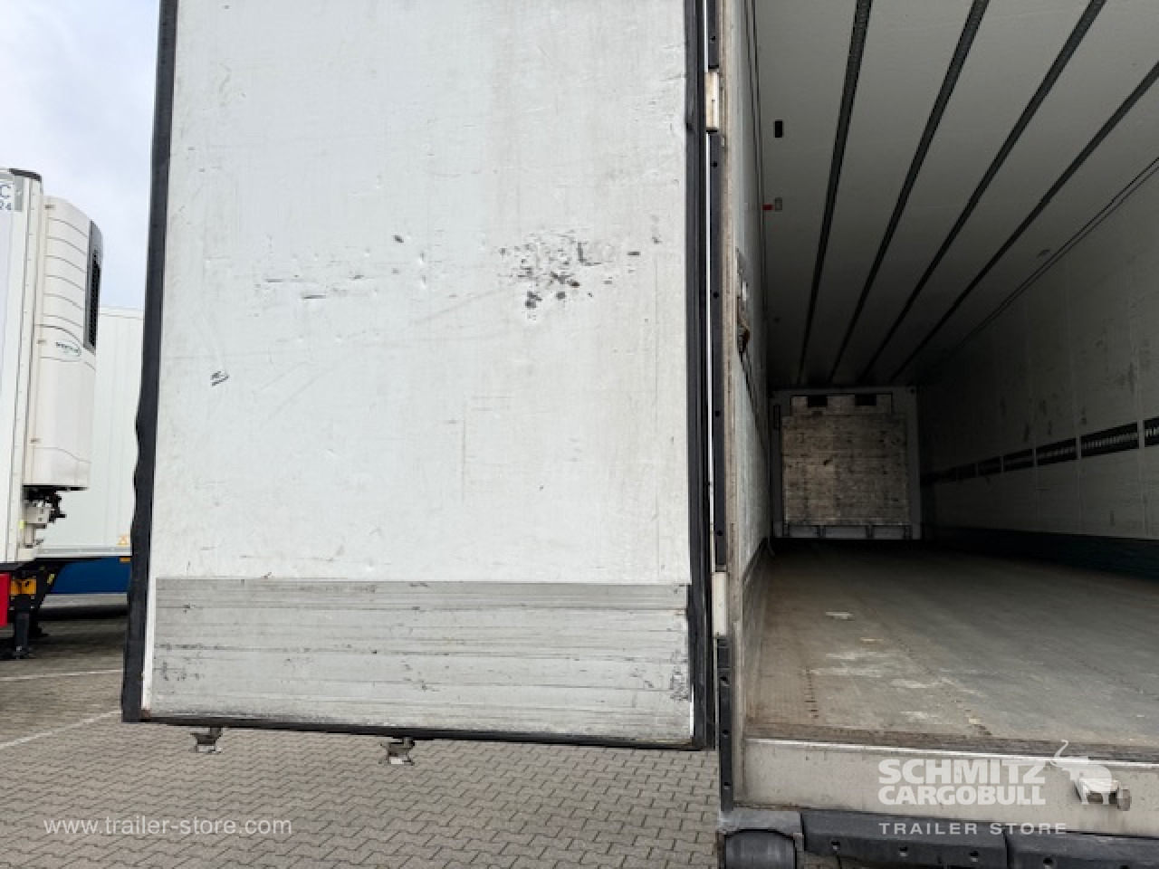 SCHMITZ Oplegger Vries Standard - Isothermal semi-trailer: picture 5 SCHMITZ Oplegger Vries Standard - Isothermal semi-trailer: picture 5