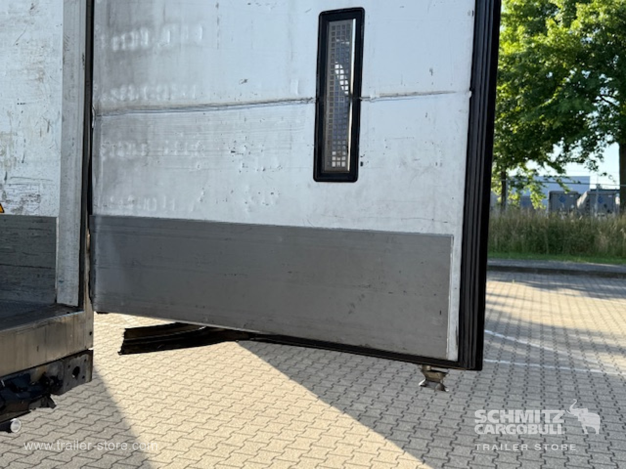 SCHMITZ Oplegger Vries Standard - Isothermal semi-trailer: picture 5 SCHMITZ Oplegger Vries Standard - Isothermal semi-trailer: picture 5