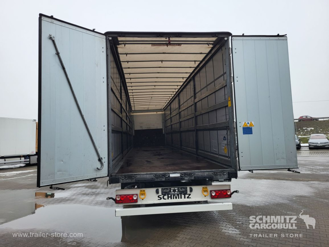 SCHMITZ Curtainsider Standard - Curtainsider semi-trailer: picture 4 SCHMITZ Curtainsider Standard - Curtainsider semi-trailer: picture 4
