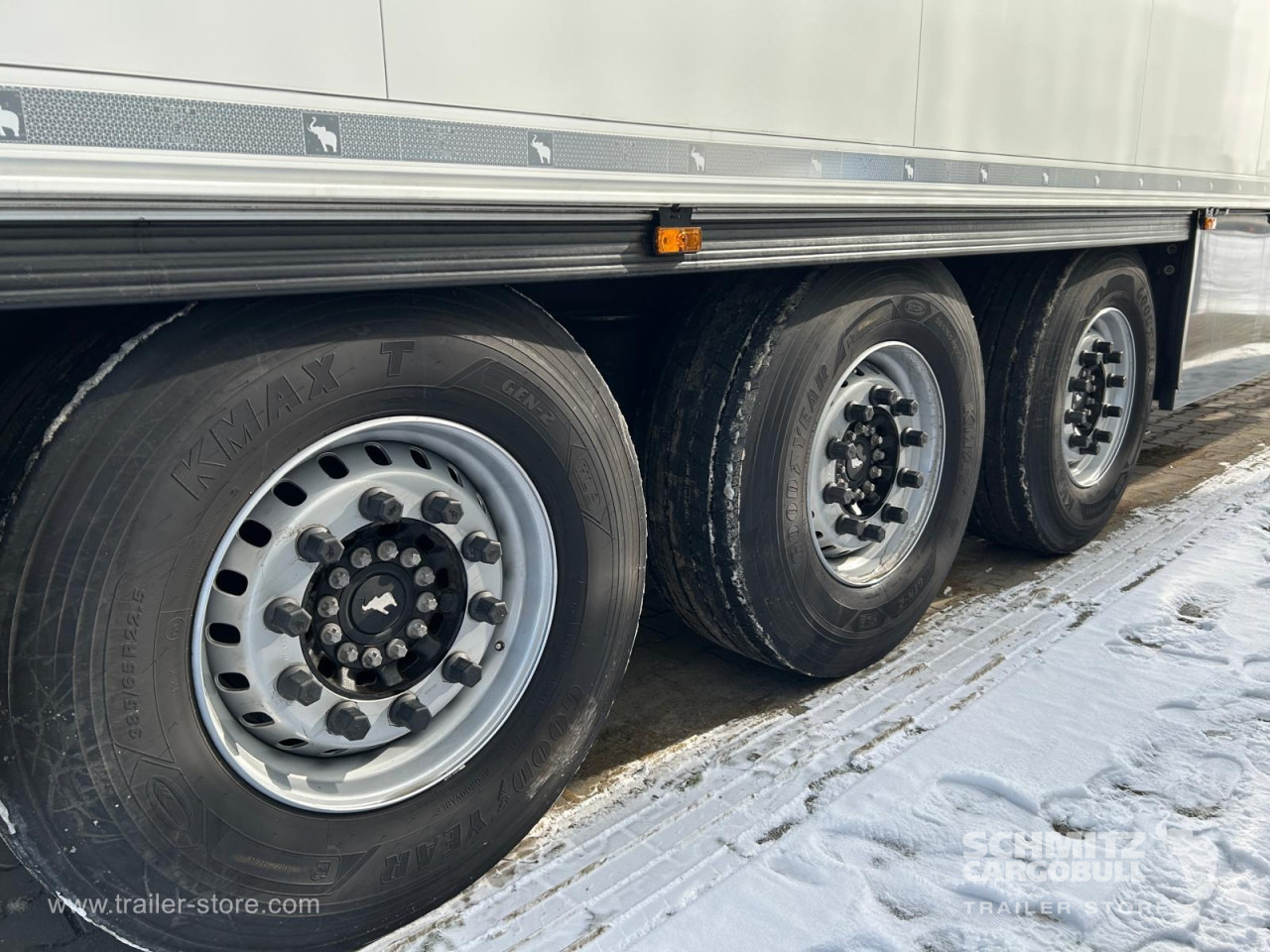 SCHMITZ Reefer Standard - Isothermal semi-trailer: picture 3 SCHMITZ Reefer Standard - Isothermal semi-trailer: picture 3