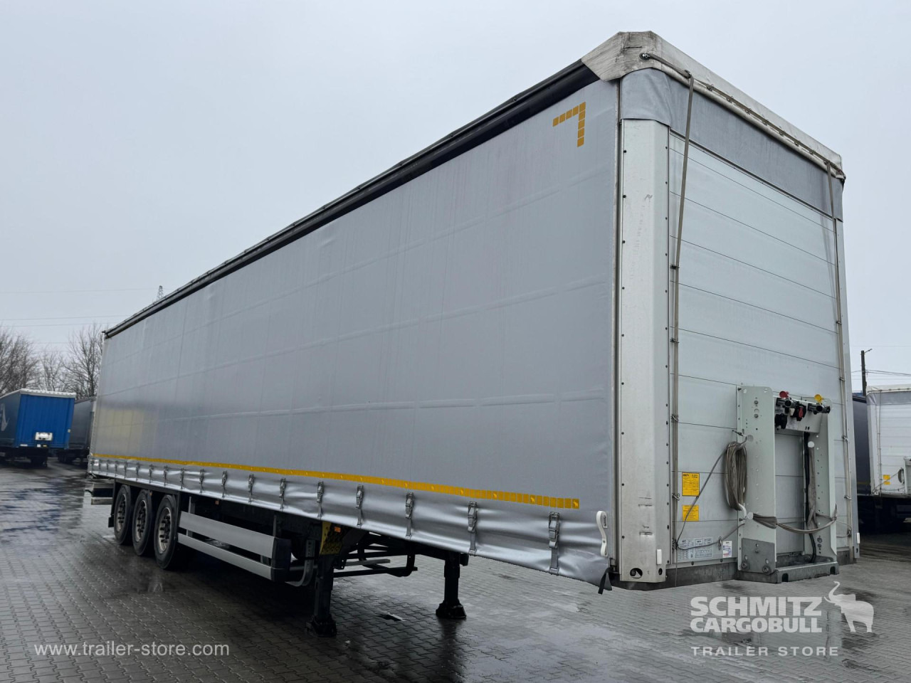 SCHMITZ Curtainsider Standard - Curtainsider semi-trailer: picture 1 SCHMITZ Curtainsider Standard - Curtainsider semi-trailer: picture 1