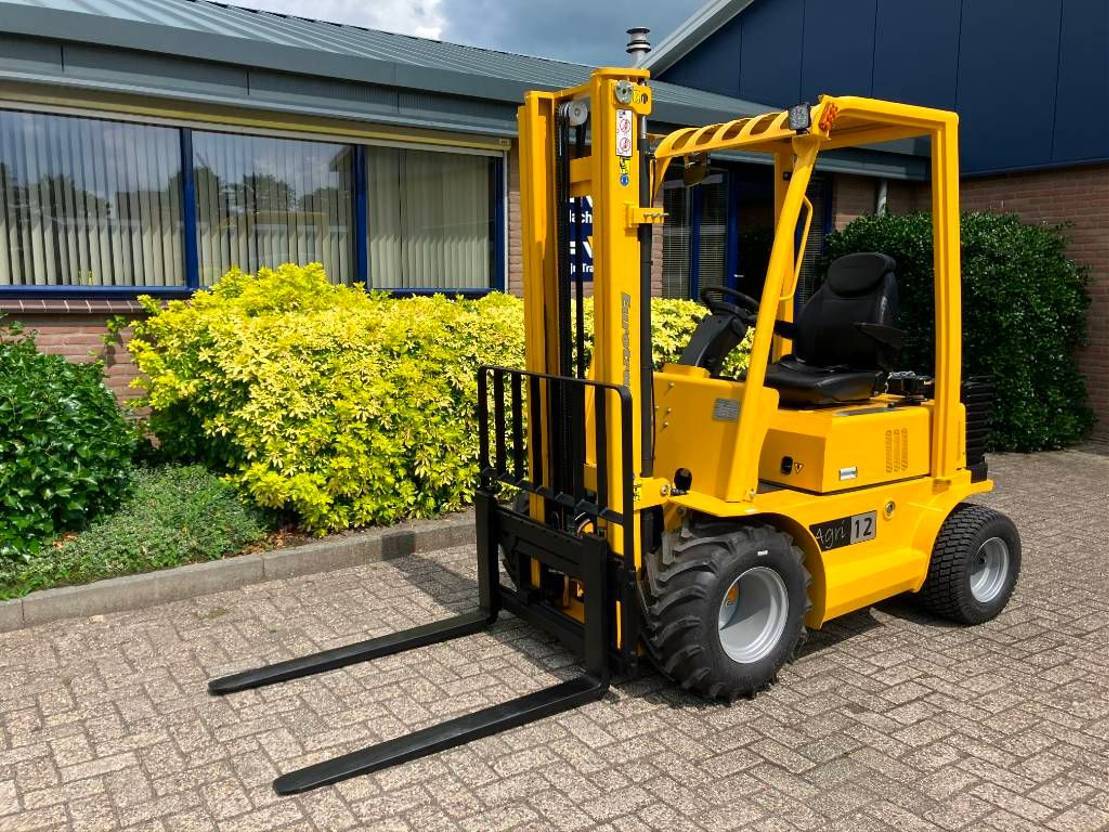 Eurotrac AGRI 12 - Forklift: picture 1 Eurotrac AGRI 12 - Forklift: picture 1