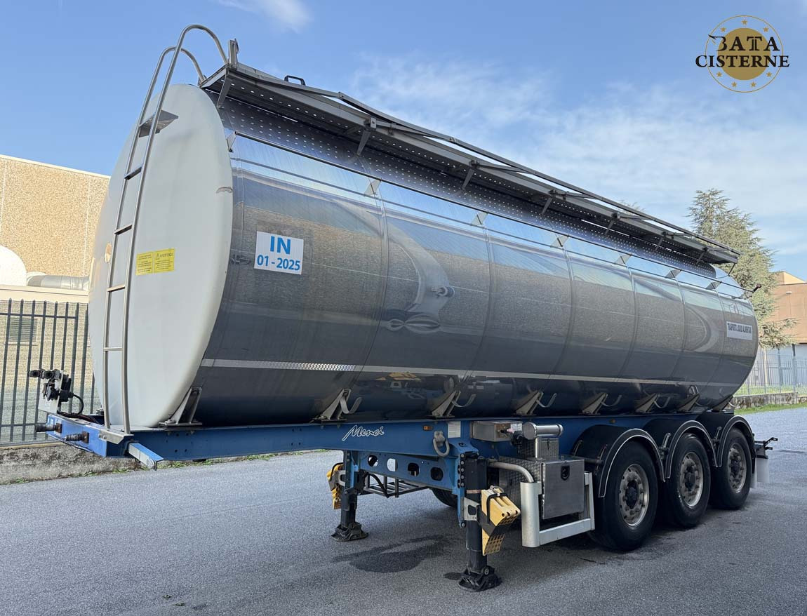 Bata SANTI/MENCI 13.000-8.000-13.000LT - Tanker semi-trailer: picture 1 Bata SANTI/MENCI 13.000-8.000-13.000LT - Tanker semi-trailer: picture 1