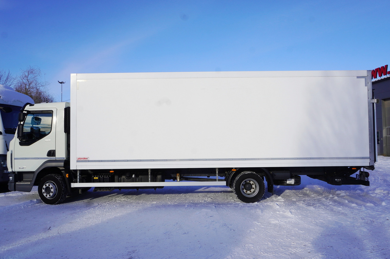 DAF LF 12.210 18-pallet container with tail lift / 50 tho. km / 2024 - Box truck: picture 3 DAF LF 12.210 18-pallet container with tail lift / 50 tho. km / 2024 - Box truck: picture 3