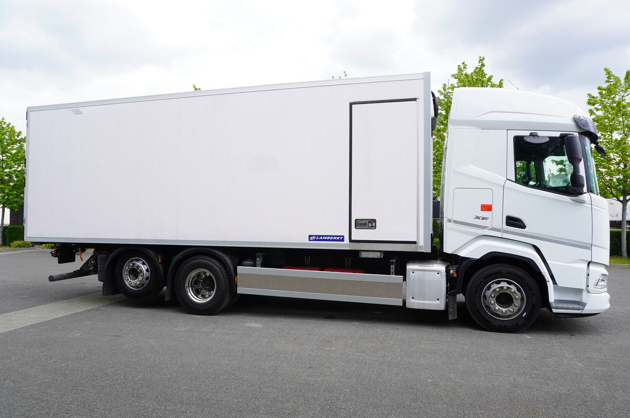 DAF XF 450 E6 / 2022 / Refrigerated Lamberet Carrier Supra 1150 / 450 HP - Refrigerator truck: picture 2 DAF XF 450 E6 / 2022 / Refrigerated Lamberet Carrier Supra 1150 / 450 HP - Refrigerator truck: picture 2