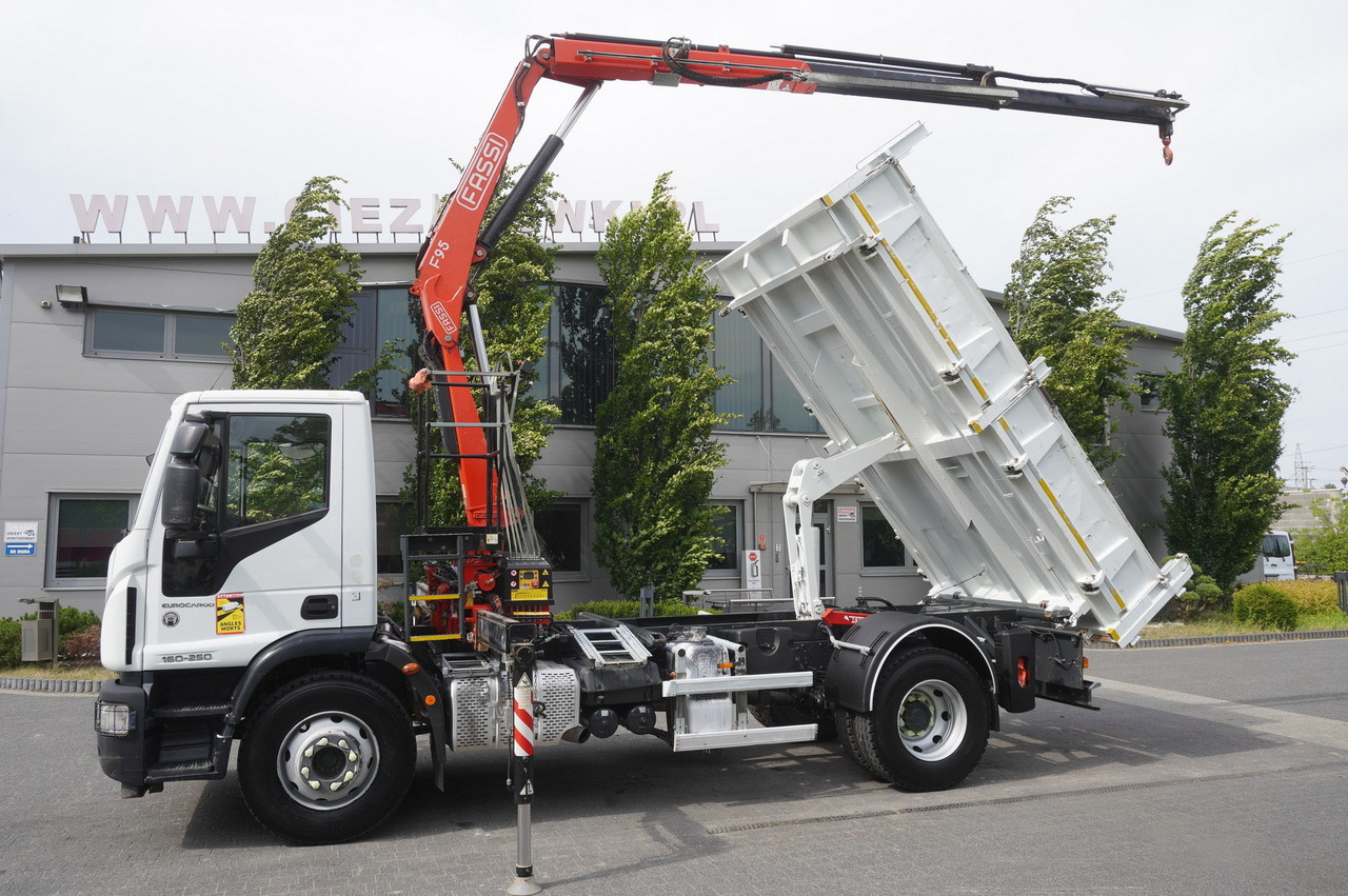 IVECO Eurocargo 160-250 / Fassi F95 crane / 120 tho. km / 3-sided tipper - Tipper, Crane truck: picture 4 IVECO Eurocargo 160-250 / Fassi F95 crane / 120 tho. km / 3-sided tipper - Tipper, Crane truck: picture 4