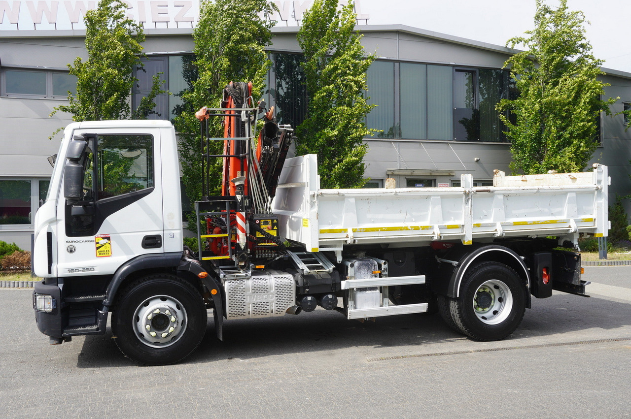 IVECO Eurocargo 160-250 / Fassi F95 crane / 120 tho. km / 3-sided tipper - Crane truck: picture 5 IVECO Eurocargo 160-250 / Fassi F95 crane / 120 tho. km / 3-sided tipper - Crane truck: picture 5