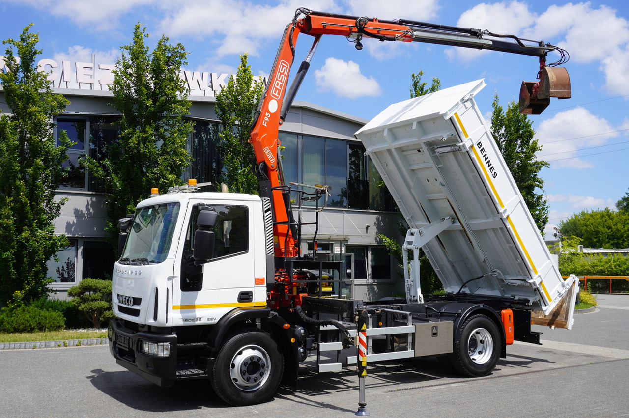 IVECO Eurocargo 160E22 EEV Dump truck / Bortmatic / Crane FASSI F95A.0.22 - Tipper, Crane truck: picture 1 IVECO Eurocargo 160E22 EEV Dump truck / Bortmatic / Crane FASSI F95A.0.22 - Tipper, Crane truck: picture 1