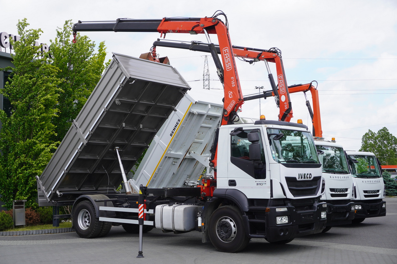 IVECO Stralis 310 E6 / NEW 3-sided tipper / Fassi F135 crane with remote control - Crane truck: picture 2 IVECO Stralis 310 E6 / NEW 3-sided tipper / Fassi F135 crane with remote control - Crane truck: picture 2