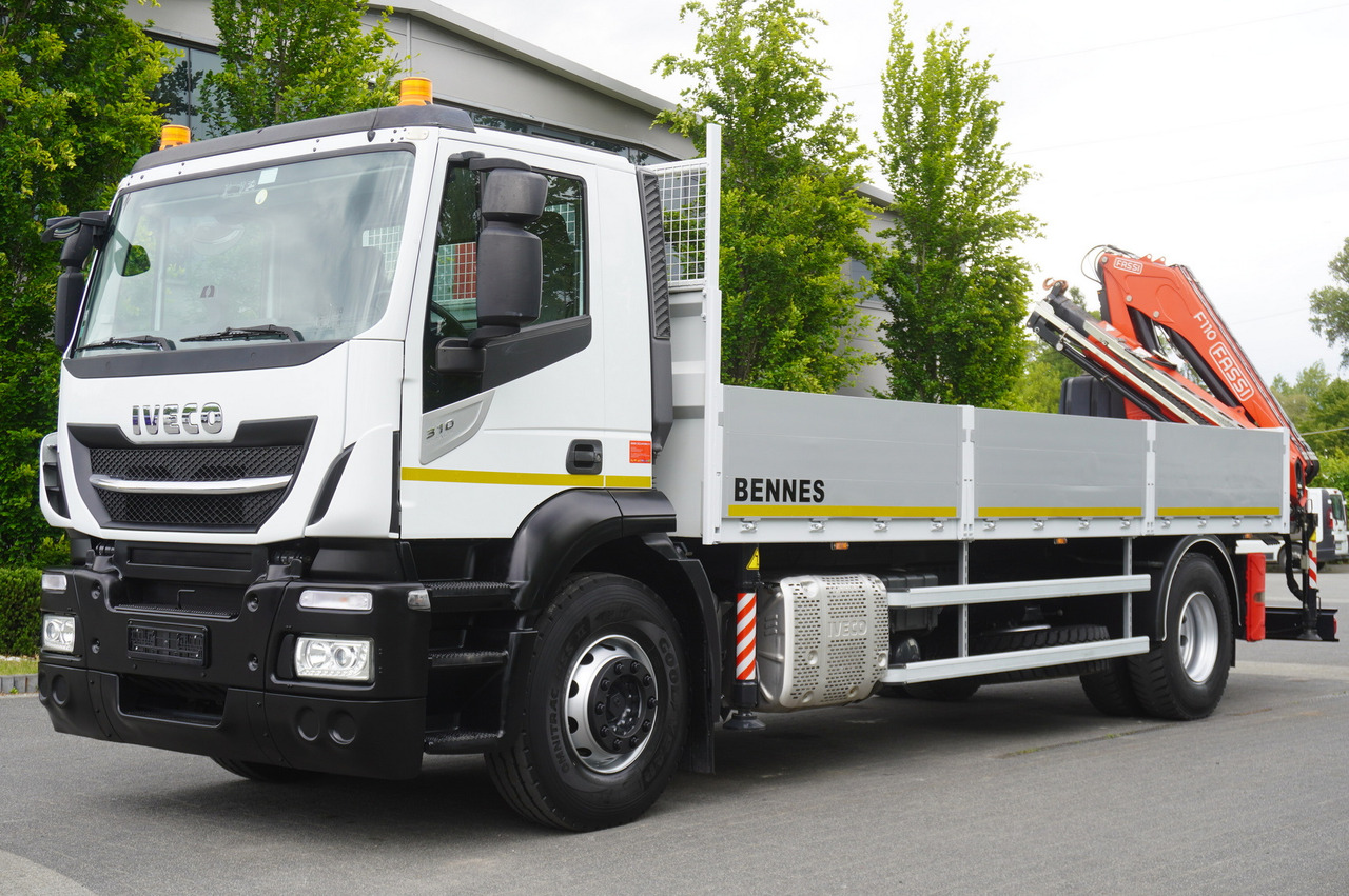 Iveco Stralis 310 / 34 tho km !!! / FASSI 4 Tons 400 MTH! / Flatbed - Crane truck, Crane truck: picture 4 Iveco Stralis 310 / 34 tho km !!! / FASSI 4 Tons 400 MTH! / Flatbed - Crane truck, Crane truck: picture 4