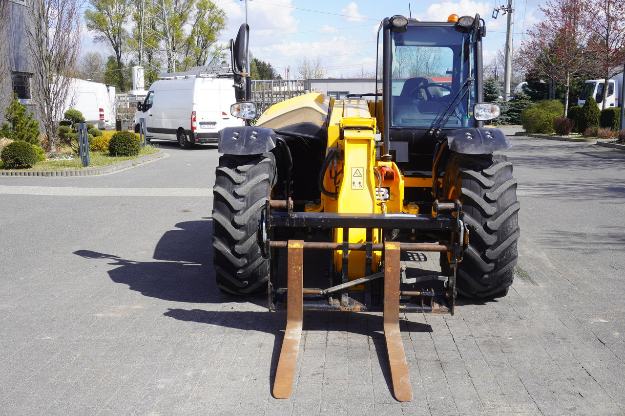 JCB 526-56 AGRI Plus / 5.6 m telescopic loader / joystick - Telescopic wheel loader: picture 2 JCB 526-56 AGRI Plus / 5.6 m telescopic loader / joystick - Telescopic wheel loader: picture 2