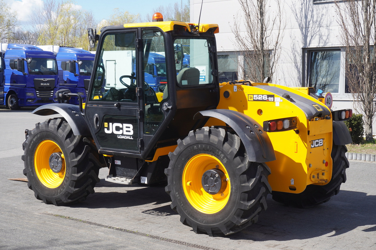 JCB 526-56 AGRI Plus / 5.6 m telescopic loader / joystick - Telescopic handler: picture 5 JCB 526-56 AGRI Plus / 5.6 m telescopic loader / joystick - Telescopic handler: picture 5
