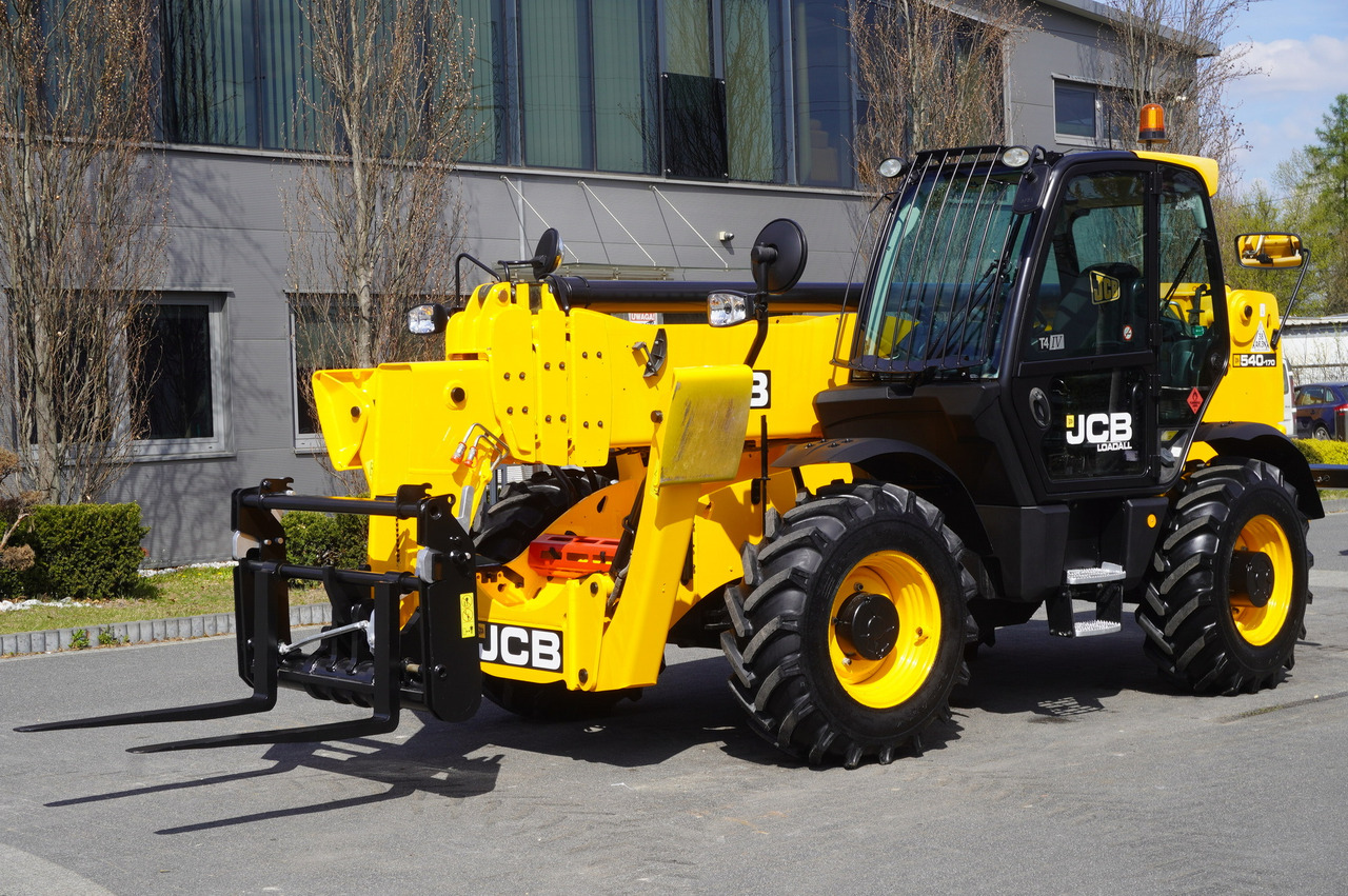 JCB 540-170 Telescopic Loader / 17m / joystick - Telescopic handler: picture 3 JCB 540-170 Telescopic Loader / 17m / joystick - Telescopic handler: picture 3