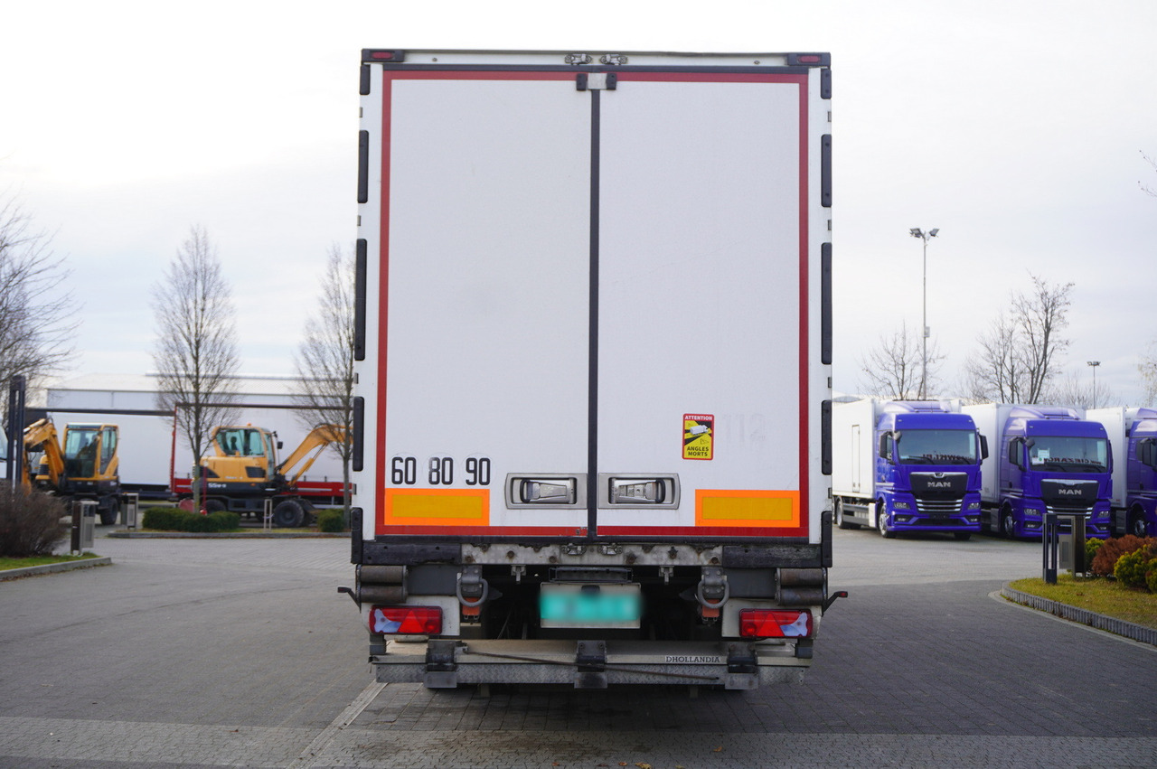 LAMBERET Refrigerated semi-trailer / Carrier Vector 1550 / Dhollandia lift 2500 kg - Refrigerator semi-trailer: picture 4 LAMBERET Refrigerated semi-trailer / Carrier Vector 1550 / Dhollandia lift 2500 kg - Refrigerator semi-trailer: picture 4
