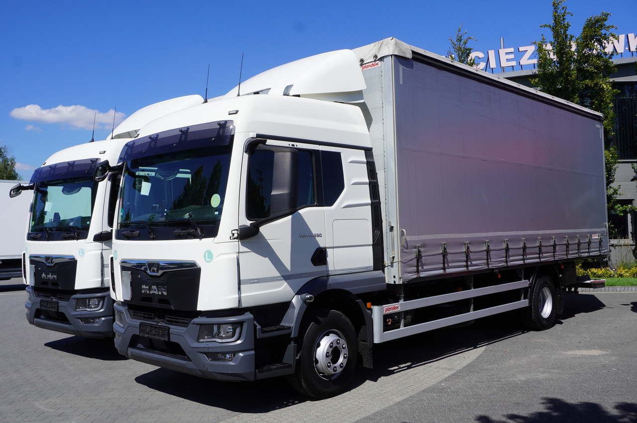 MAN TGM 15.290 Curtainsider / Glob / Manual / 2 beds / 17 EPAL - Curtain side truck: picture 4 MAN TGM 15.290 Curtainsider / Glob / Manual / 2 beds / 17 EPAL - Curtain side truck: picture 4