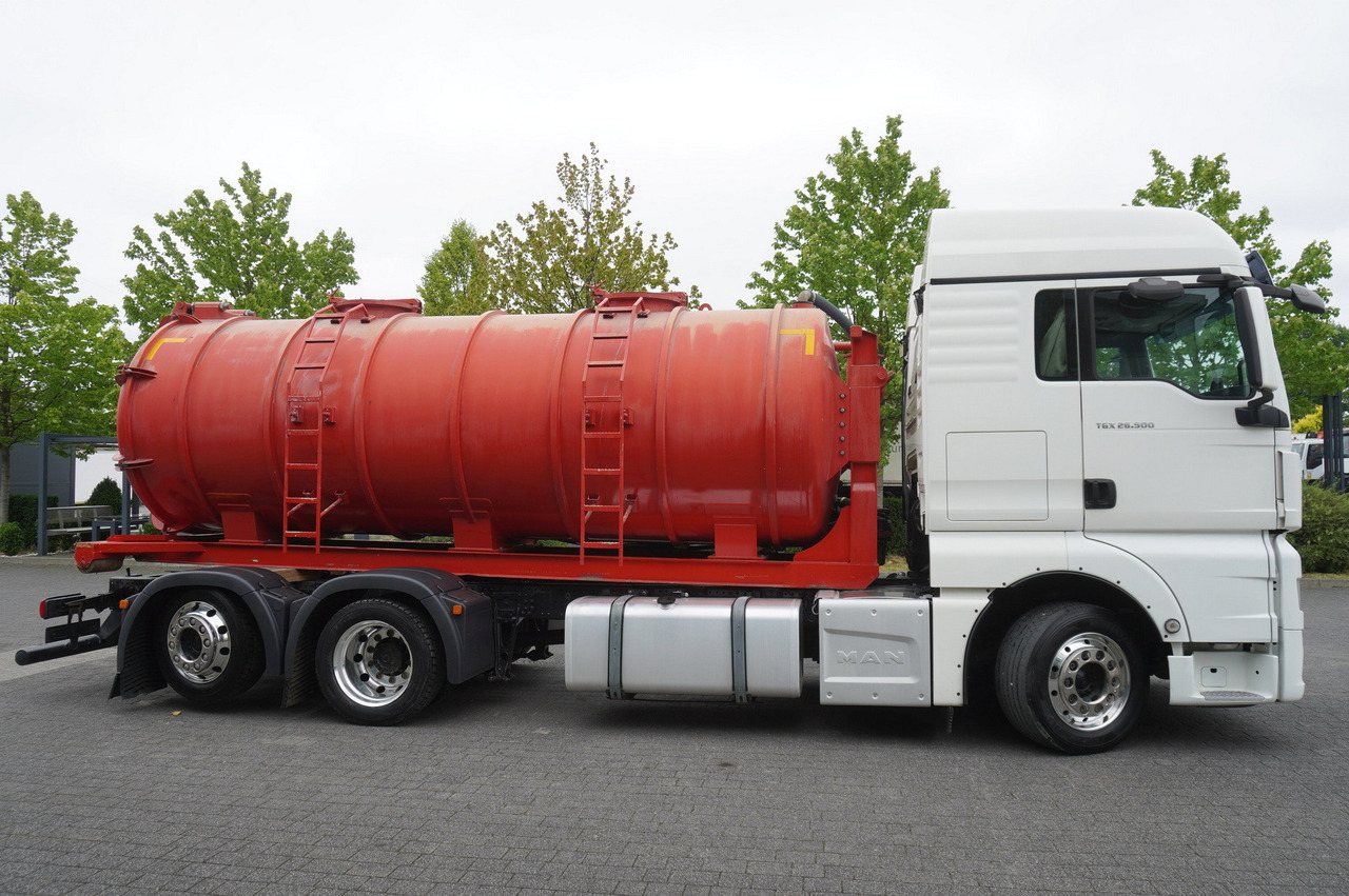 MAN TGX 26.500 / NEW Stal Septic barrel 13000 l / steering 3rd axle - Tanker truck: picture 5 MAN TGX 26.500 / NEW Stal Septic barrel 13000 l / steering 3rd axle - Tanker truck: picture 5