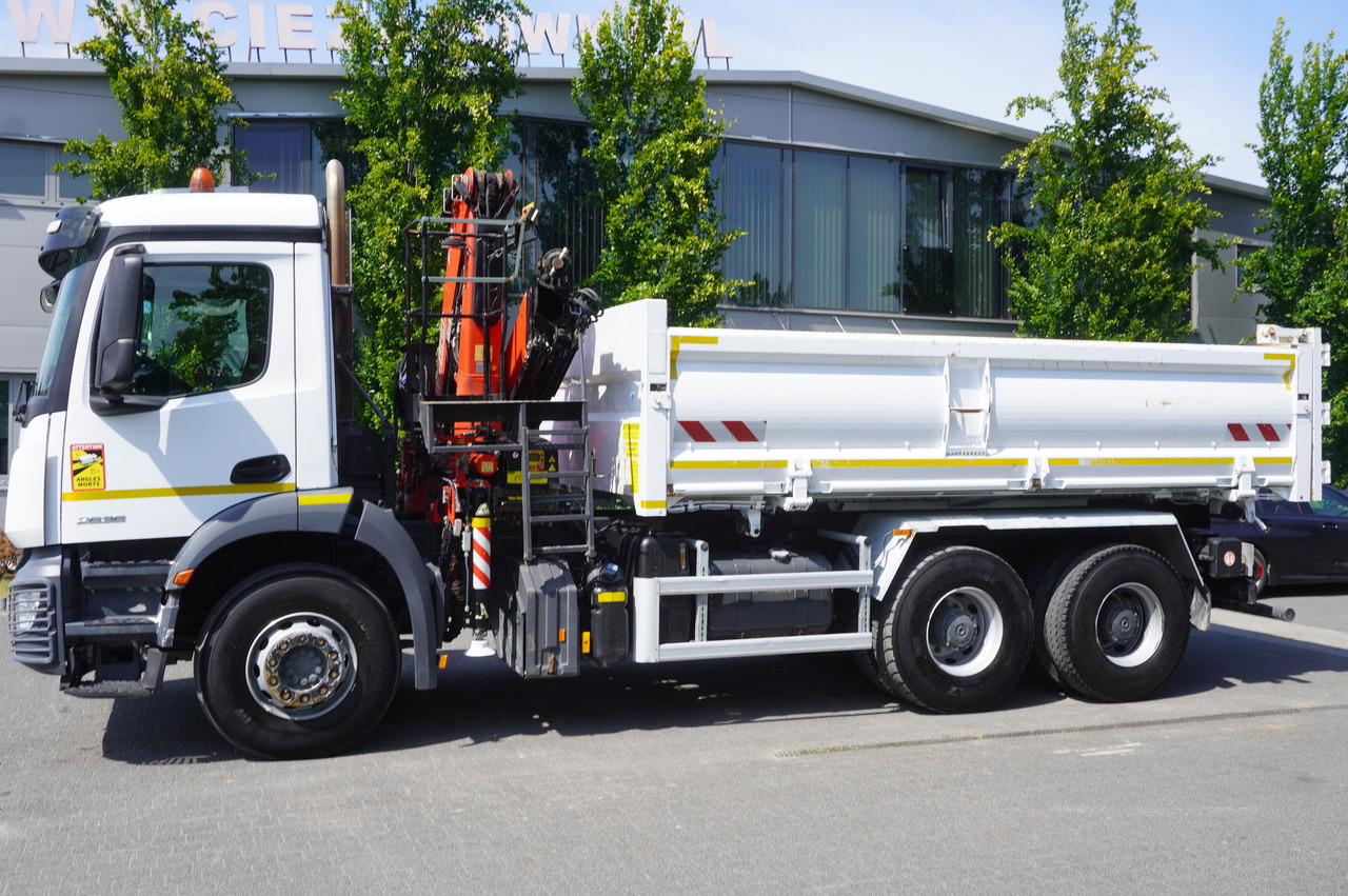 MERCEDES-BENZ AROCS 2636 / Fassi F155A.0.22 crane 6t / 120 tho. km / 3-sided dump truck / 2 x Bordmatic - Tipper, Crane truck: picture 4 MERCEDES-BENZ AROCS 2636 / Fassi F155A.0.22 crane 6t / 120 tho. km / 3-sided dump truck / 2 x Bordmatic - Tipper, Crane truck: picture 4