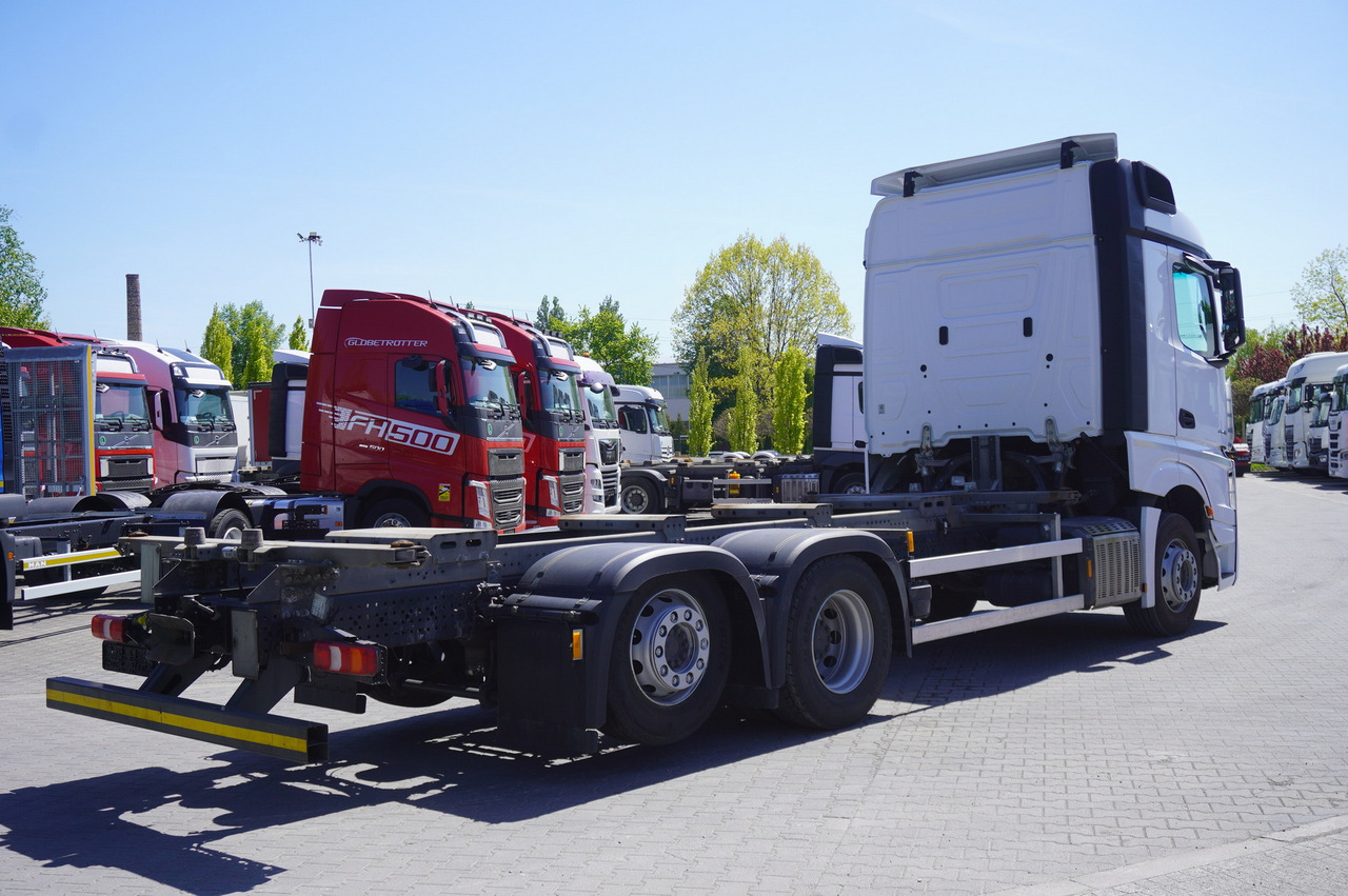 MERCEDES-BENZ Actros 2545 6×2 MP5 / Full ADR / BDF - Container transporter/ Swap body truck: picture 5 MERCEDES-BENZ Actros 2545 6×2 MP5 / Full ADR / BDF - Container transporter/ Swap body truck: picture 5