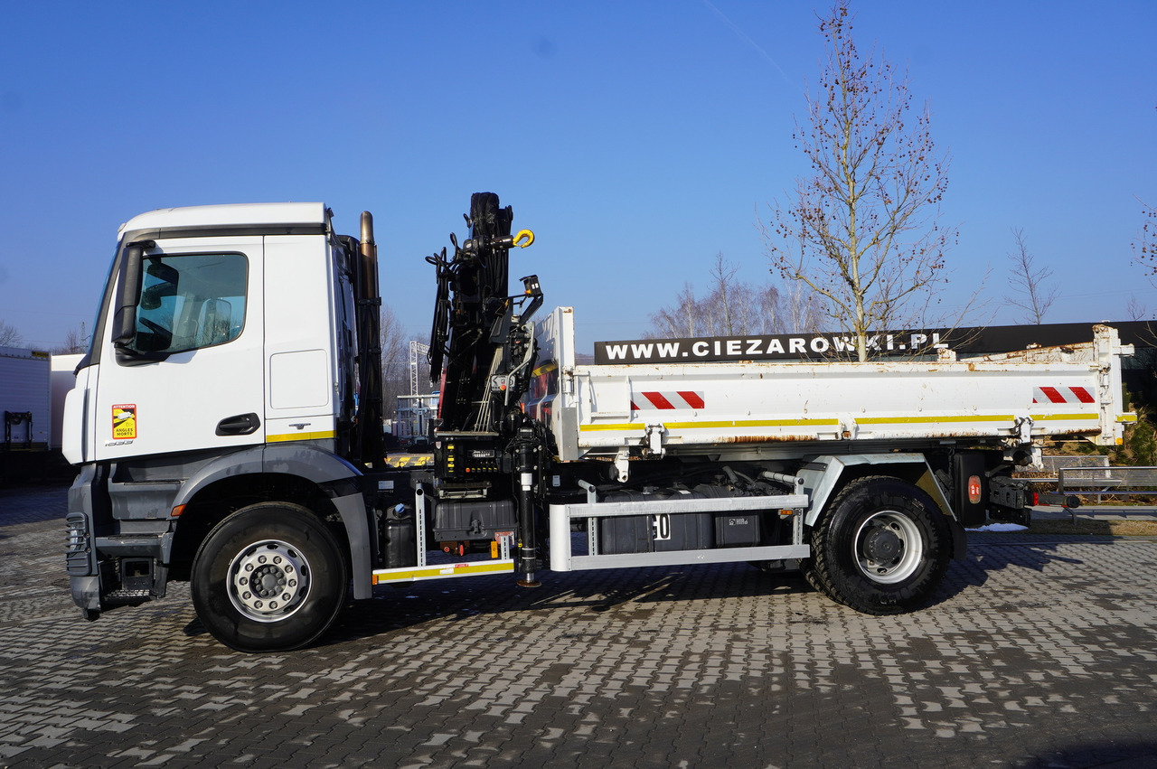 MERCEDES-BENZ Arocs 1833 / 87,000 km!!! / Hds HIAB X-DUO 128 B-2 / three-sided tipper - Crane truck, Crane truck: picture 4 MERCEDES-BENZ Arocs 1833 / 87,000 km!!! / Hds HIAB X-DUO 128 B-2 / three-sided tipper - Crane truck, Crane truck: picture 4