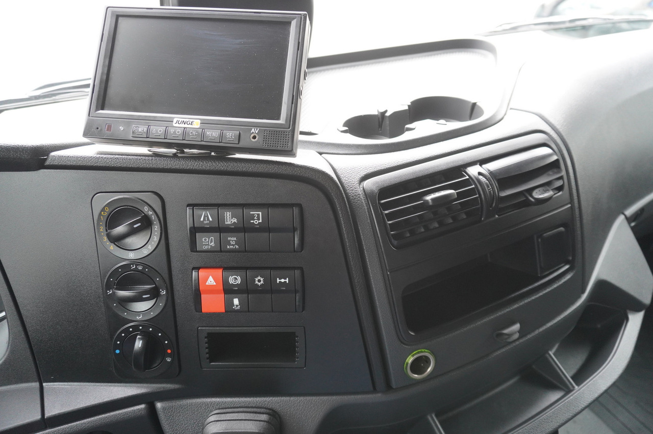 Autotransporter truck MERCEDES-BENZ Atego 818 / E6 / NEW GALVANIZED tow truck: picture 25 Autotransporter truck MERCEDES-BENZ Atego 818 / E6 / NEW GALVANIZED tow truck: picture 25