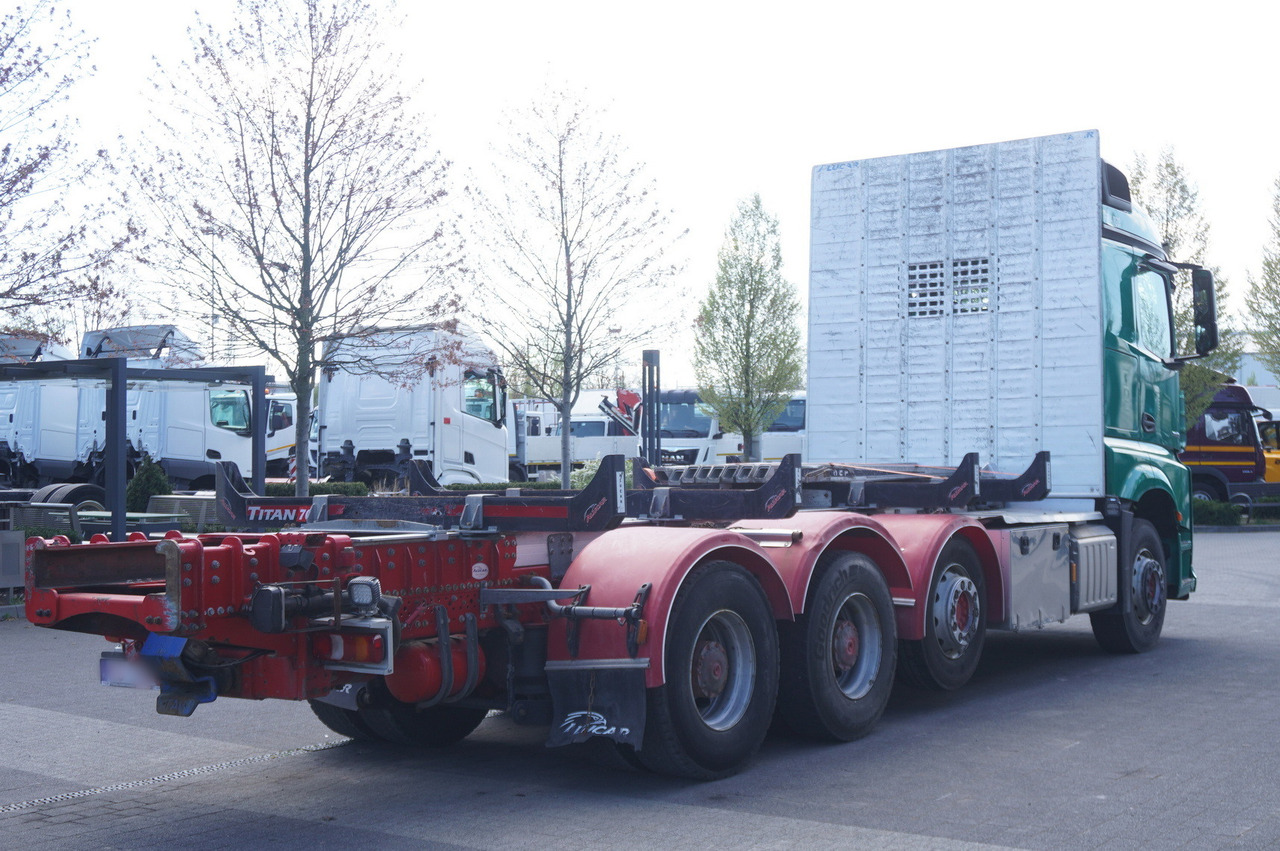 Timber truck for transportation of timber Mercedes-Benz Arocs 3563 8 × 4 / 630 HP / steered axle / Logging superstructure: picture 7