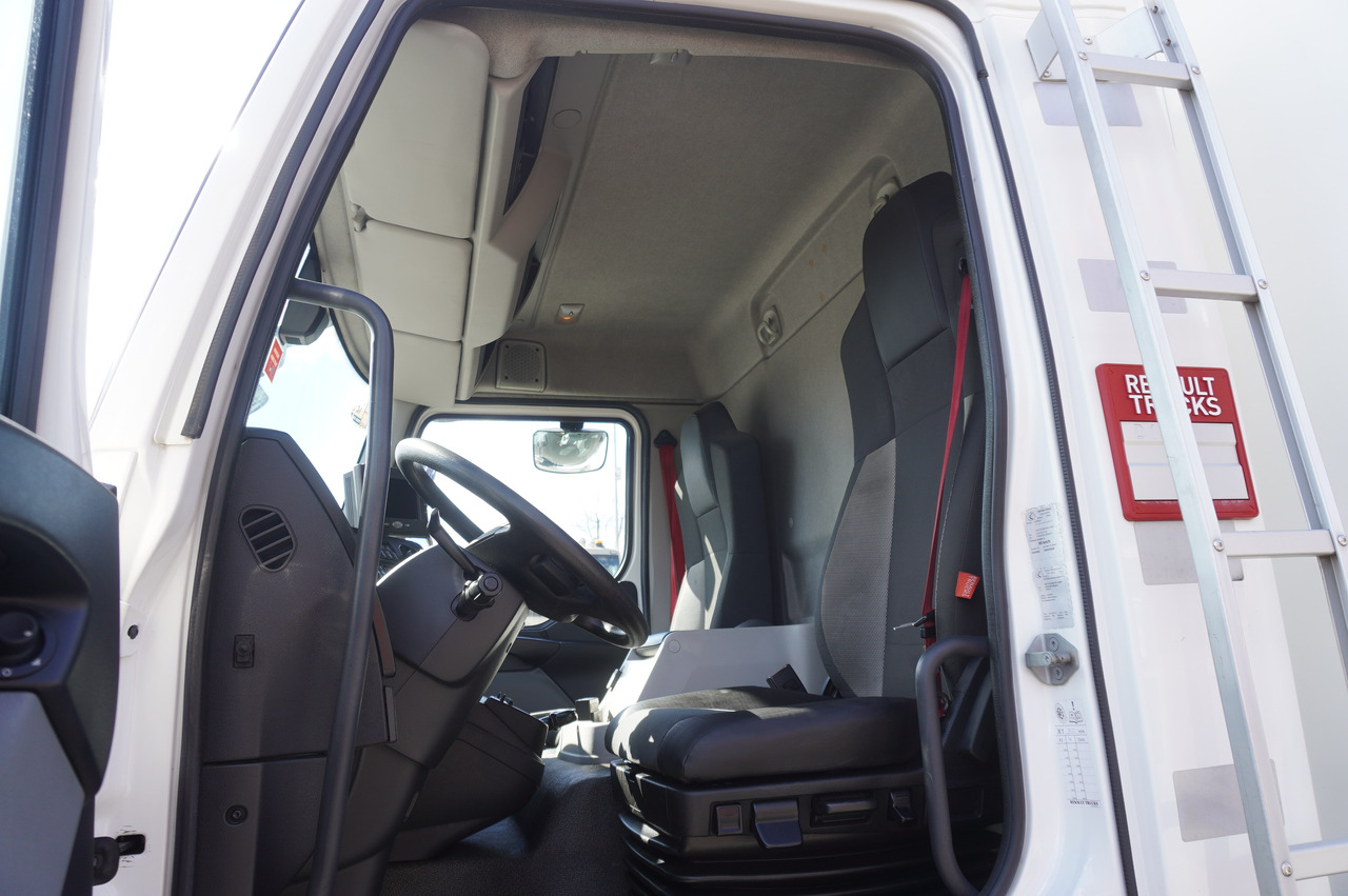 RENAULT D12 / Lamberet refrigerated truck / Dhollandia tail lift 1500 kg / 130 thousand km !! leasing RENAULT D12 / Lamberet refrigerated truck / Dhollandia tail lift 1500 kg / 130 thousand km !!: picture 18