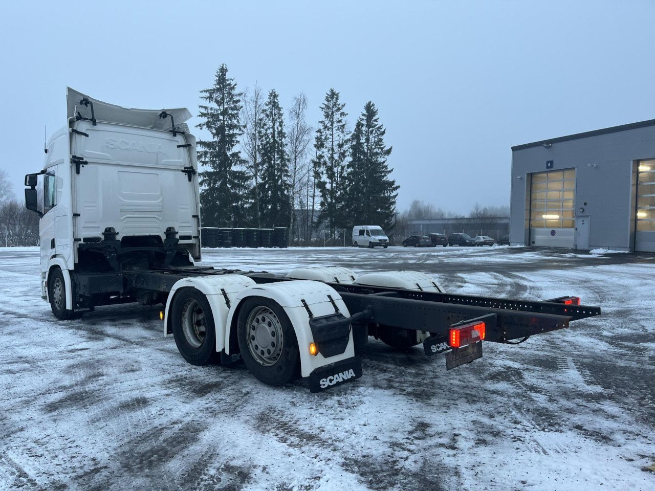 SCANIA R500 / Truck chassis / Retarder / Sleeper cab / Several units - Cab chassis truck: picture 2 SCANIA R500 / Truck chassis / Retarder / Sleeper cab / Several units - Cab chassis truck: picture 2