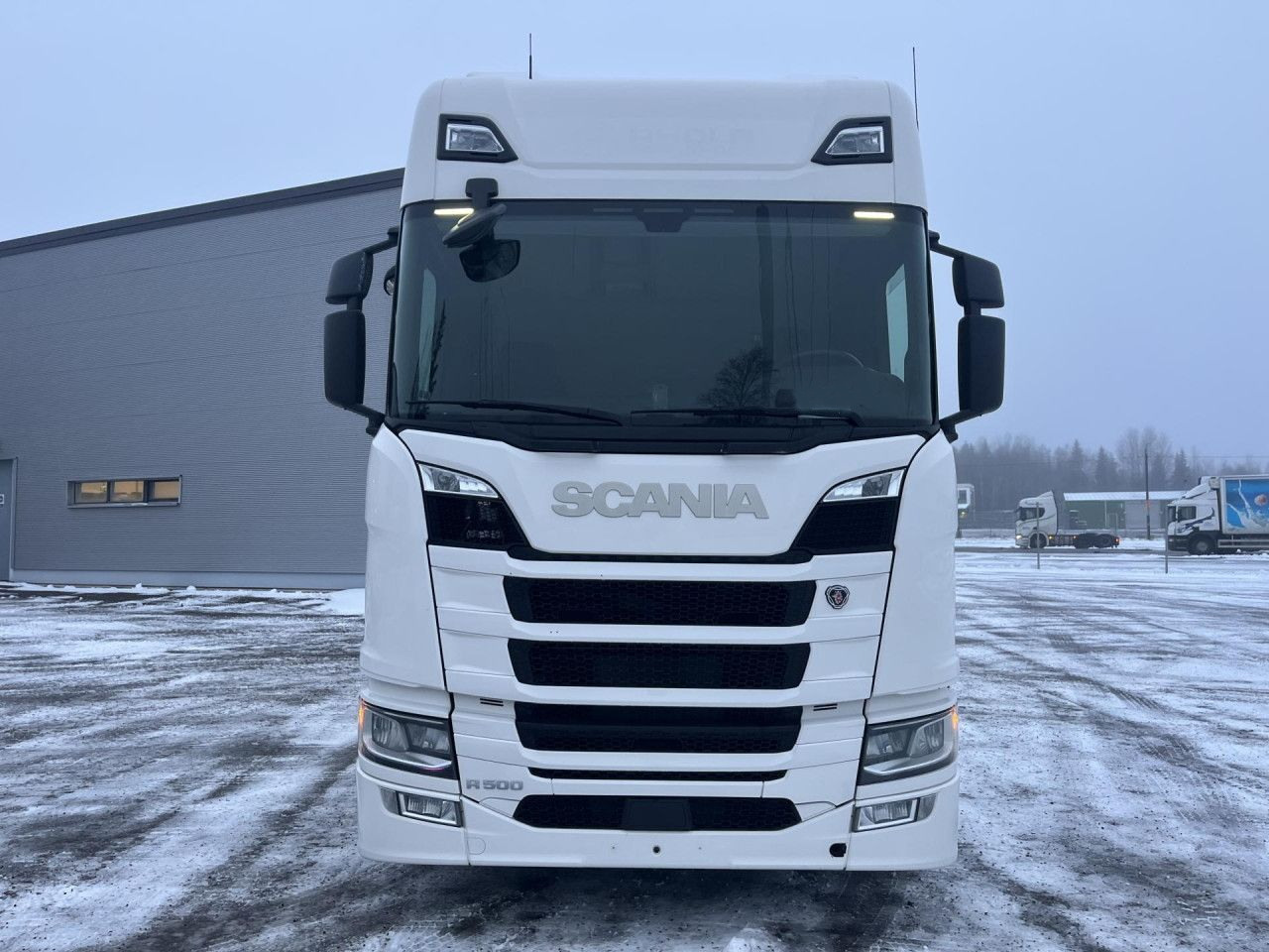 SCANIA R500 / Truck chassis / Retarder / Sleeper cab / Several units - Cab chassis truck: picture 4 SCANIA R500 / Truck chassis / Retarder / Sleeper cab / Several units - Cab chassis truck: picture 4