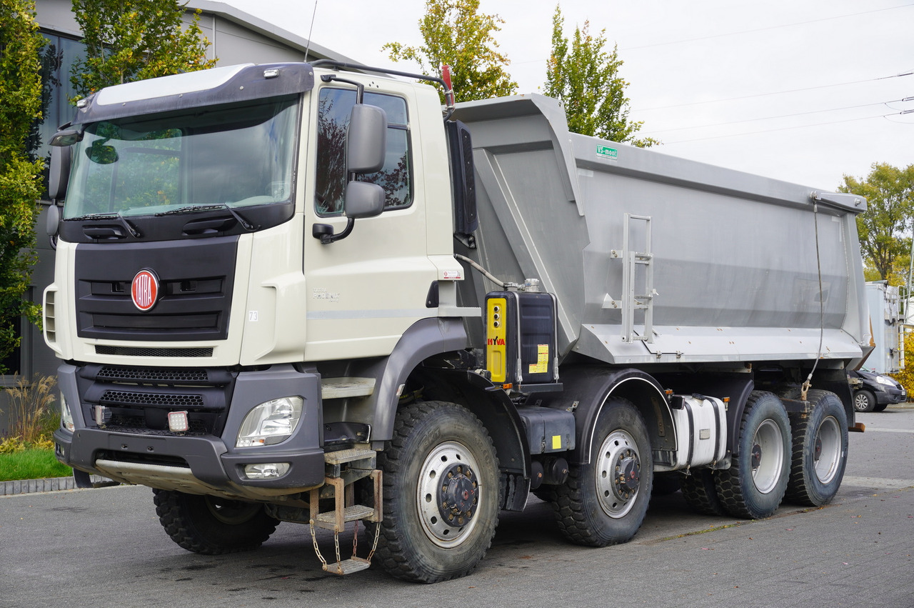 TATRA Phoenix 8x8 Twin-Steer Quad/A dump truck / 30 tho. km - Tipper: picture 2 TATRA Phoenix 8x8 Twin-Steer Quad/A dump truck / 30 tho. km - Tipper: picture 2