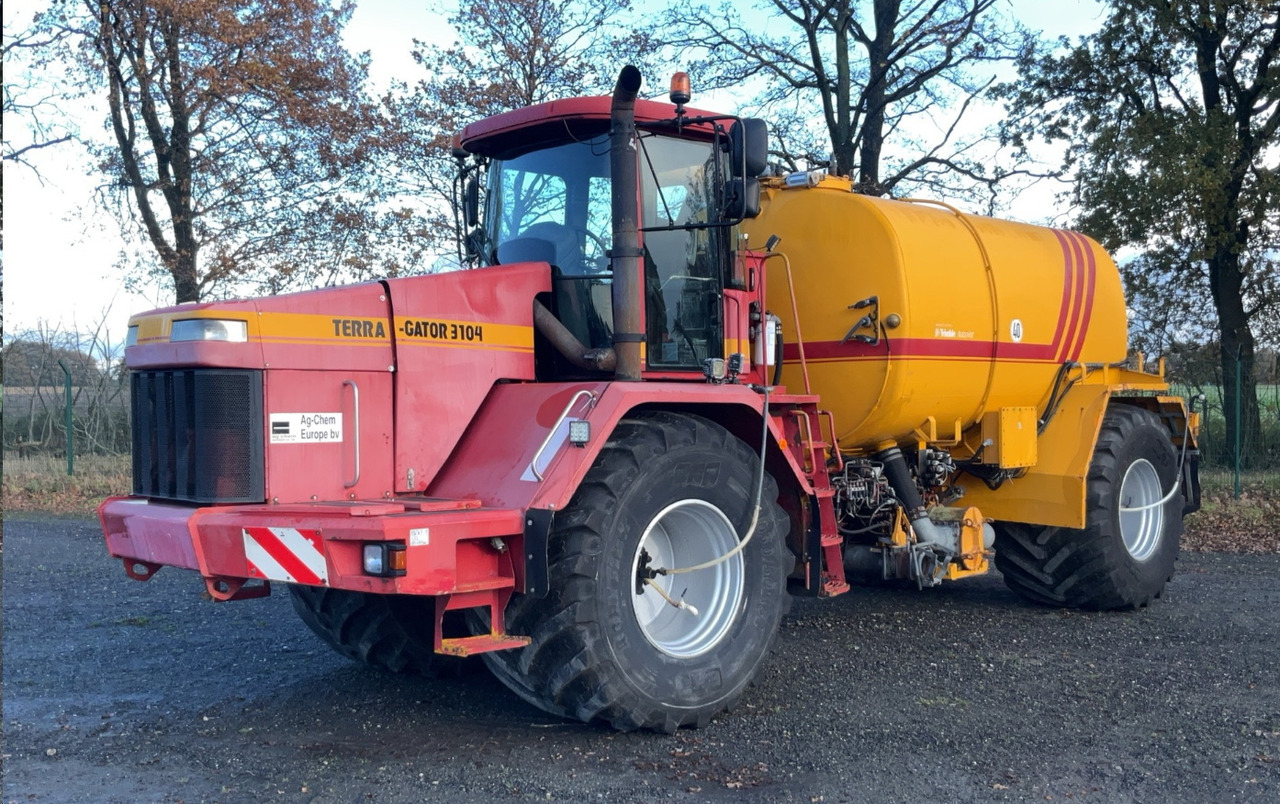 TERRA-GATOR TG 3104 Self-propelled liquid manure spreader - Manure spreader: picture 1 TERRA-GATOR TG 3104 Self-propelled liquid manure spreader - Manure spreader: picture 1