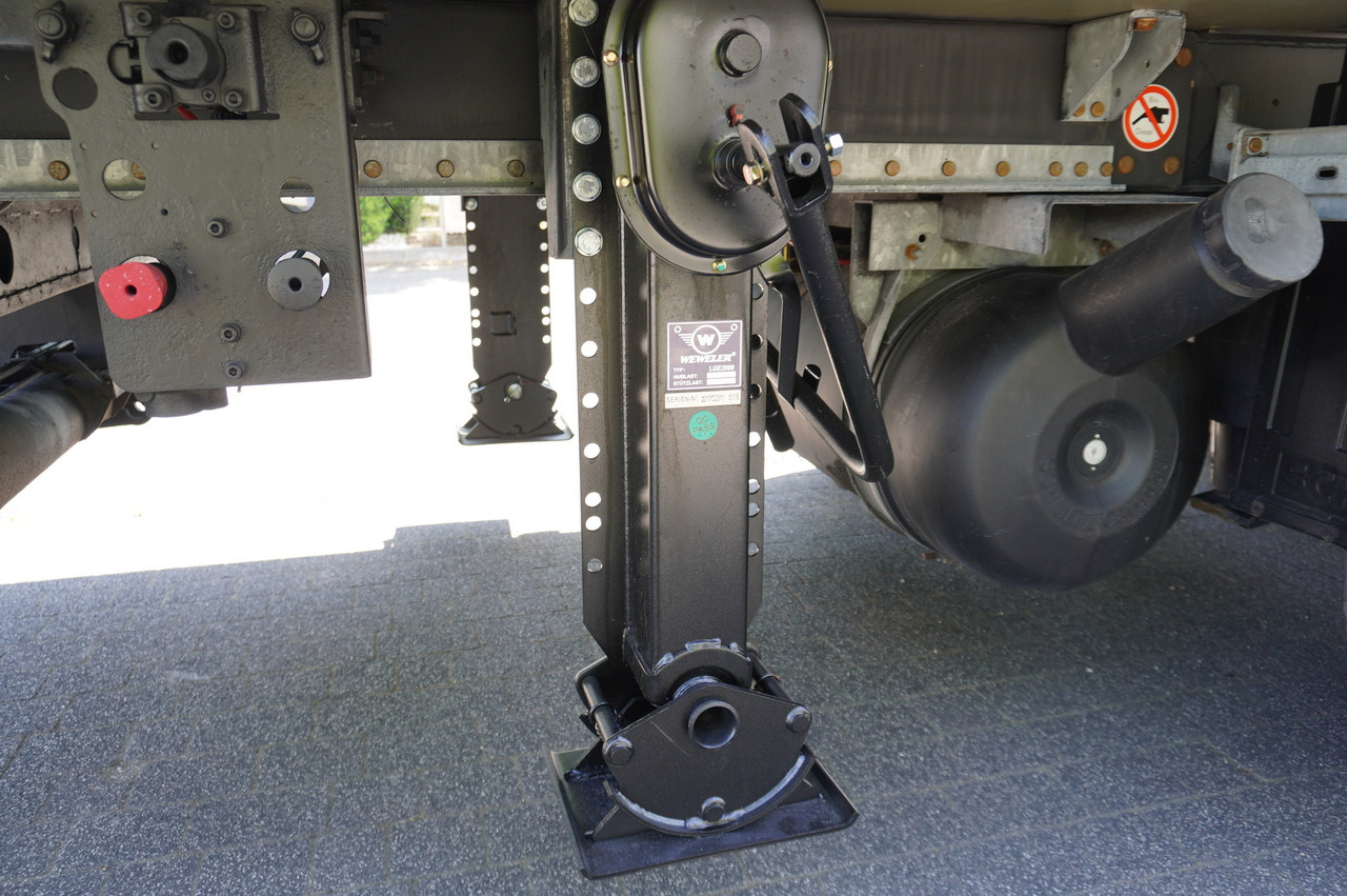 Refrigerator truck VOLVO FH 440 E5 6×2 Schmitz Refrigerator – pass-through Set 38 pallets: picture 15