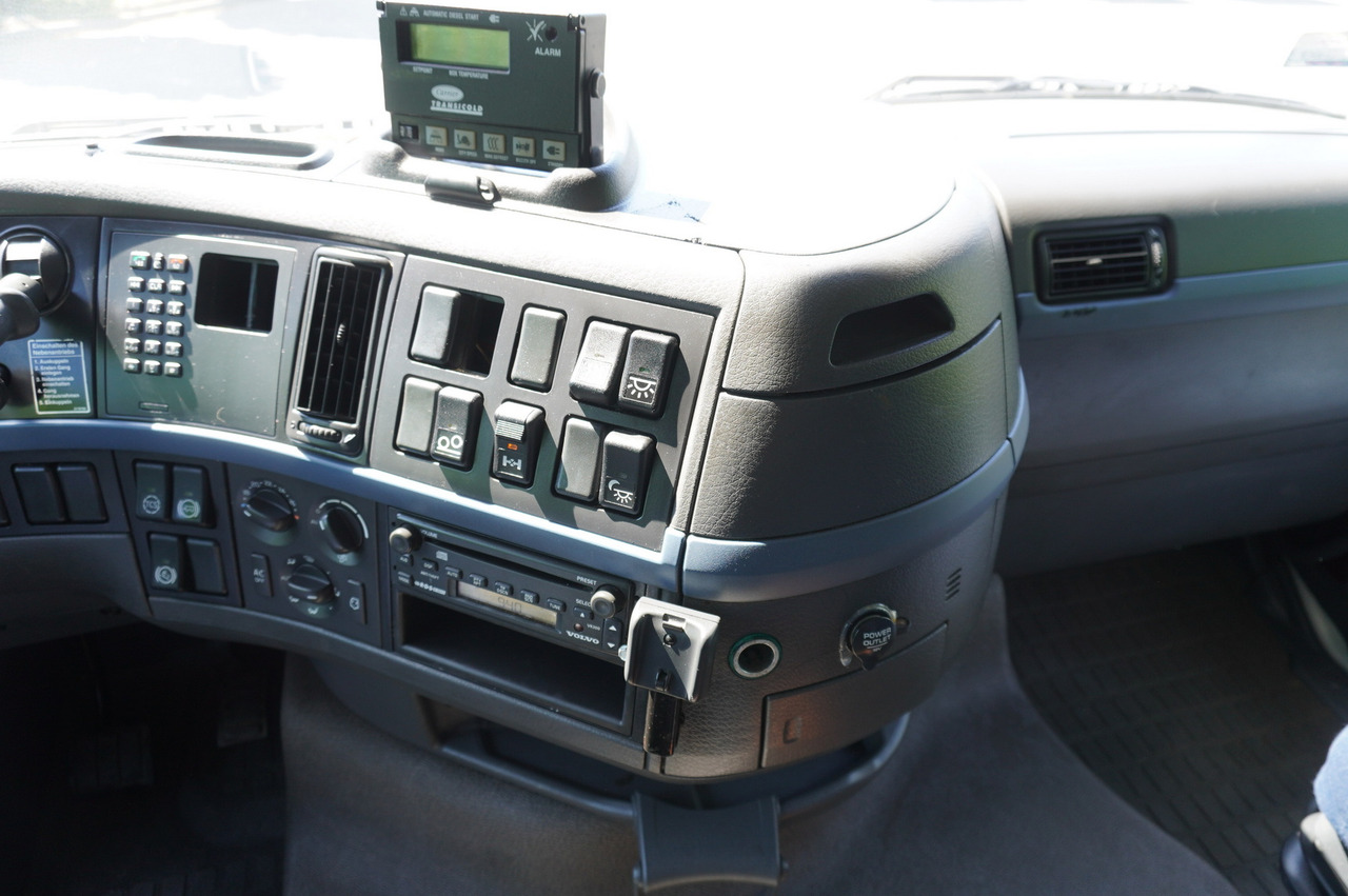 Refrigerator truck VOLVO FH 440 E5 6×2 Schmitz Refrigerator – pass-through Set 38 pallets: picture 20