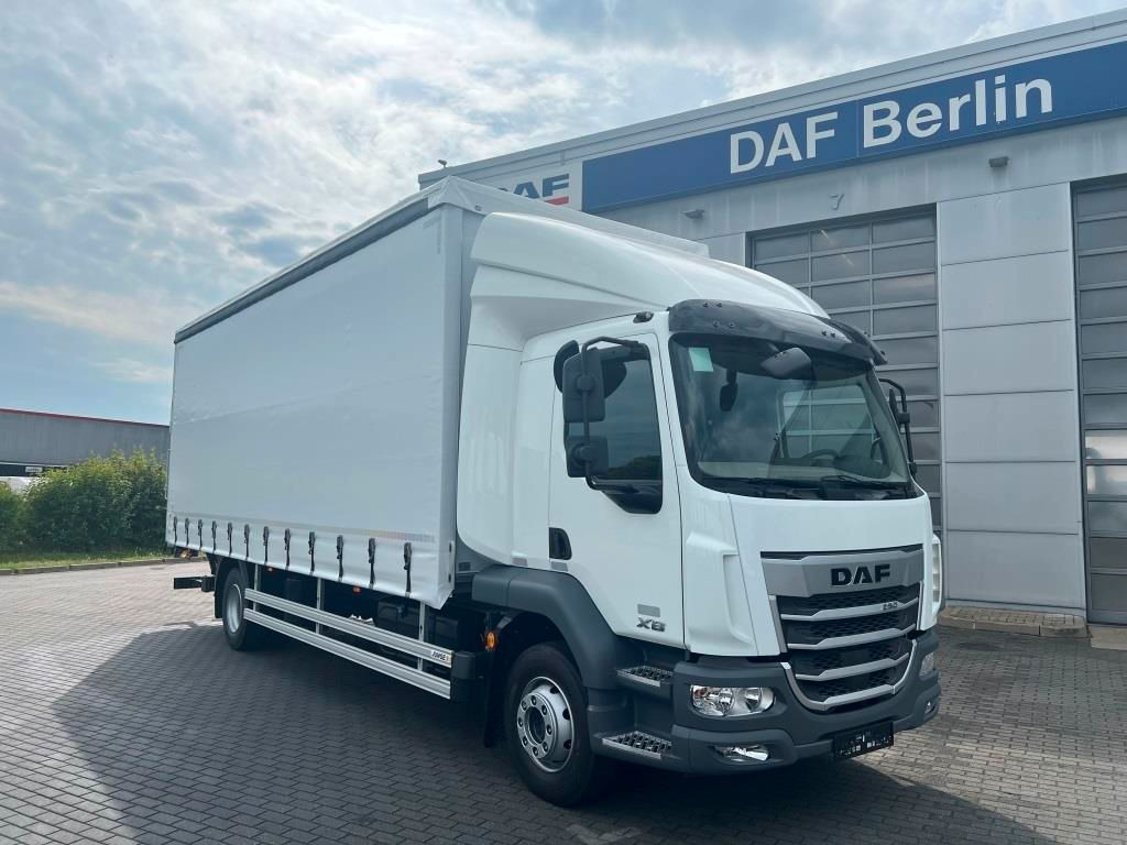 DAF XB 290 FA 16t Junge Curtainsider LBW 1.5 to. AHK - Curtain side truck: picture 1 DAF XB 290 FA 16t Junge Curtainsider LBW 1.5 to. AHK - Curtain side truck: picture 1
