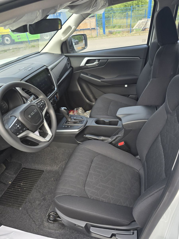Isuzu PICK UP LS inkl. Ladeflächenausspritzung, 25er M - SUV: picture 5 Isuzu PICK UP LS inkl. Ladeflächenausspritzung, 25er M - SUV: picture 5