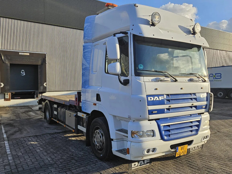 DAF CF 85 410 SSpace Cab Euro 5 - Dropside/ Flatbed truck: picture 2 DAF CF 85 410 SSpace Cab Euro 5 - Dropside/ Flatbed truck: picture 2