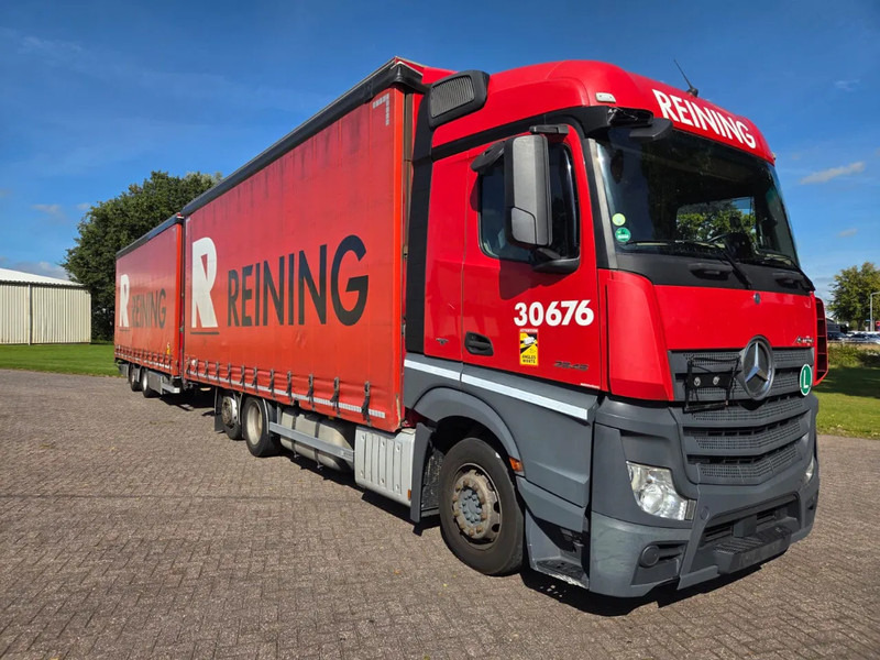 Mercedes-Benz Actros 2545 6X2 Retarder Volumecombi - Curtain side truck: picture 2 Mercedes-Benz Actros 2545 6X2 Retarder Volumecombi - Curtain side truck: picture 2
