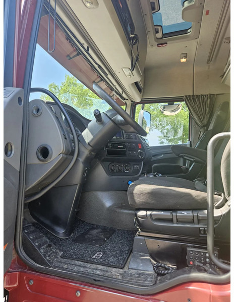 DAF XF 460 | PTO | MX-Brake | Euro6 | Spacecab - Tractor unit: picture 5 DAF XF 460 | PTO | MX-Brake | Euro6 | Spacecab - Tractor unit: picture 5