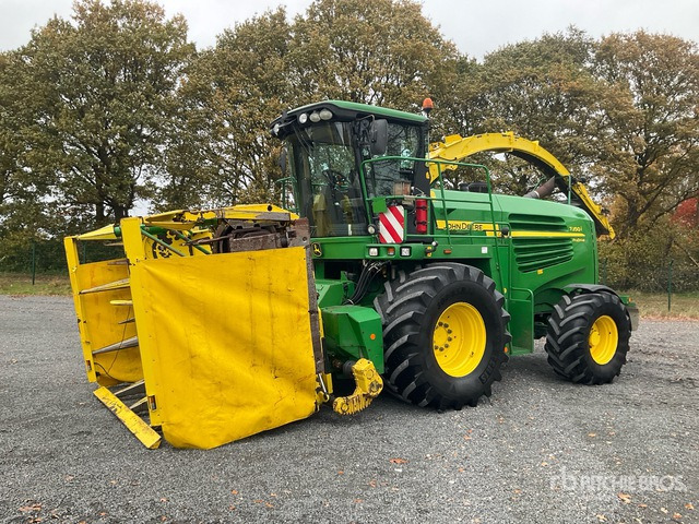 2009 John Deere 7350i ProDrive 4WD Forage Harvester - Forage harvester: picture 1 2009 John Deere 7350i ProDrive 4WD Forage Harvester - Forage harvester: picture 1
