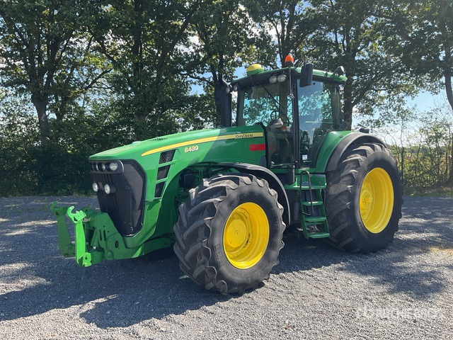 2009 John Deere 8430 4WD Tractor - Farm tractor: picture 2 2009 John Deere 8430 4WD Tractor - Farm tractor: picture 2