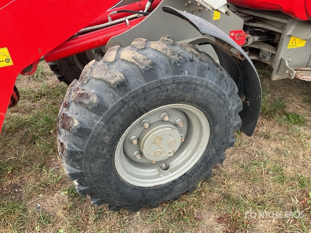 2017 Case 121F Wheel Loader - Wheel loader: picture 5 2017 Case 121F Wheel Loader - Wheel loader: picture 5