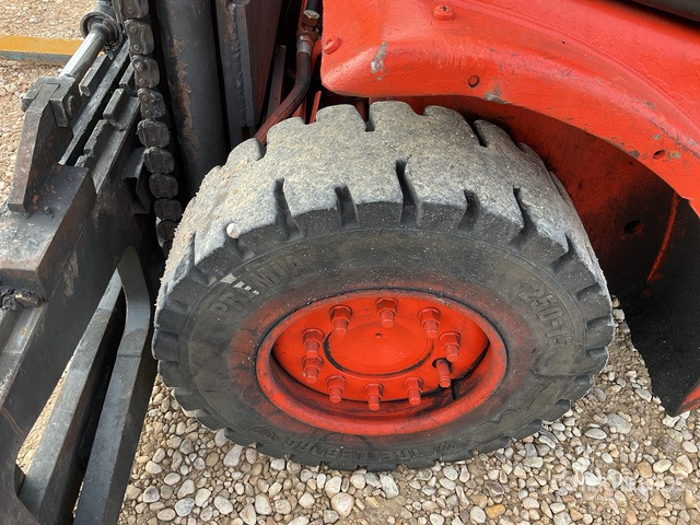 1991 Linde H40D Forklift - Diesel forklift: picture 4 1991 Linde H40D Forklift - Diesel forklift: picture 4