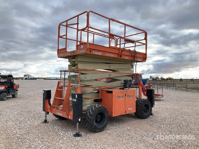 2001 JLG 40RTS 4x4 Diesel Scissor Lift - Scissor lift: picture 1 2001 JLG 40RTS 4x4 Diesel Scissor Lift - Scissor lift: picture 1