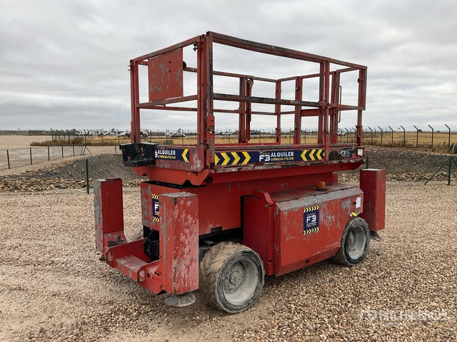 2012 Manitou 120SC 4x4 Diesel Scissor Lift - Scissor lift: picture 2 2012 Manitou 120SC 4x4 Diesel Scissor Lift - Scissor lift: picture 2